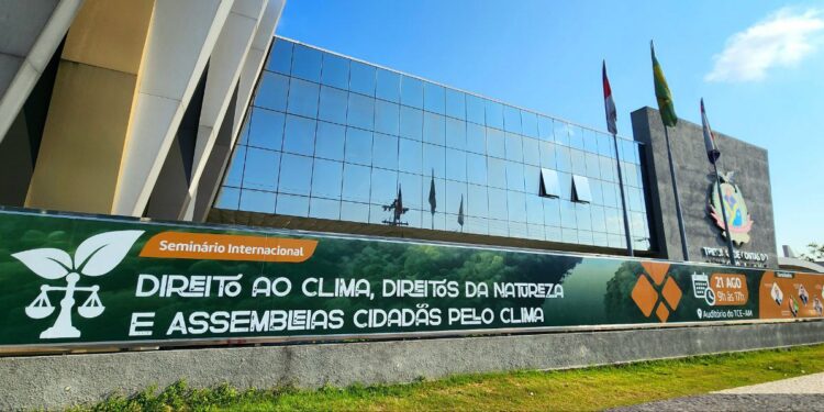 Participação em seminário internacional do TCE rende horas complementares para estudantes e servidores públicos