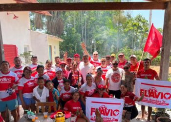 Em Barreirinha, Flávio e Elci apresentam propostas para fortalecer o Garantido