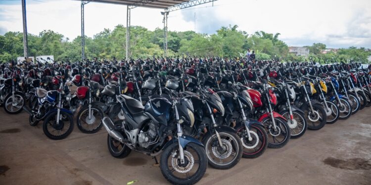 Leilão: Detran Amazonas inicia visitação de veículos na segunda-feira