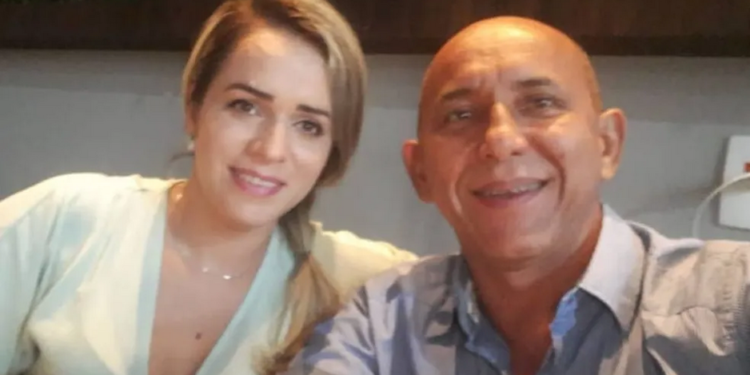 Policial é preso neste domingo (20/08); esposa dele atirou em advogado