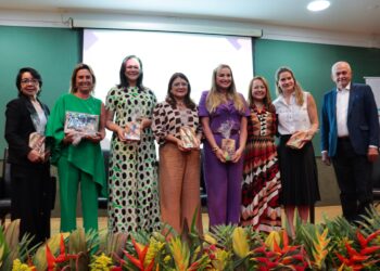 Evento reúne mulheres e autoridades para discutir desafios do empreendedorismo feminino no Amazonas