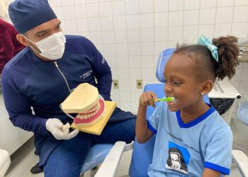 Hapvida Interodonto oferece atendimento odontológico gratuito para crianças da escola de Irmã Dulce
