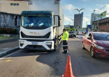 ‘Verdinhos’ são treinados para fiscalizar documentação de veículos e motoristas