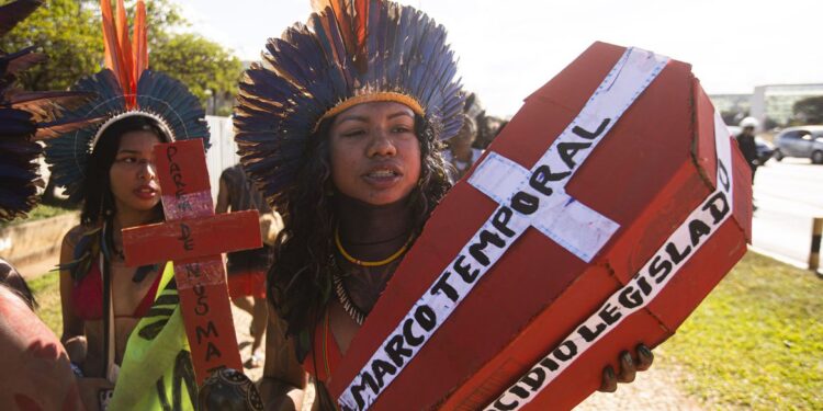 No Senado, indígenas dizem que marco temporal é inconstitucional