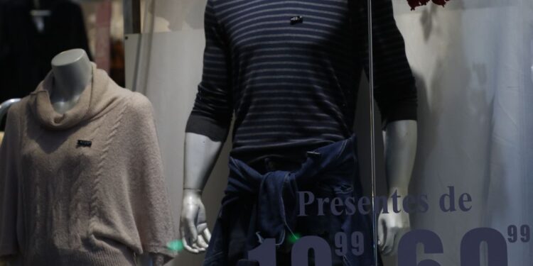 Presentes para os pais custarão até R$ 100, aponta pesquisa