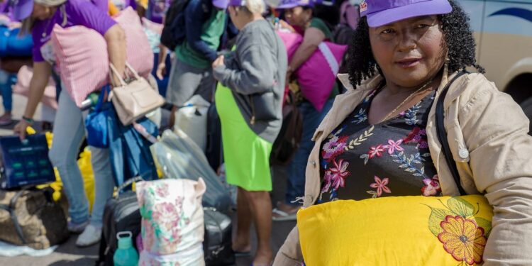 Marcha das Margaridas ocupa ruas de Brasília