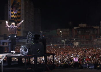 David Guetta encerra primeira noite do #SouManaus 2023 com sucesso de público