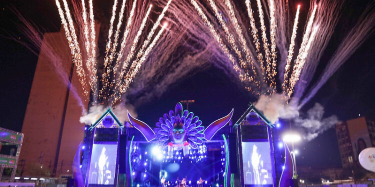 Rock nacional de Biquini invade ‘#SouManaus 2023’ e encerra segunda noite com apresentação memorável