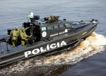 Lanchas blindadas serão utilizadas no combate ao crime organizado