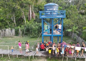 Defesa Civil do Amazonas leva água potável para 12 comunidades ribeirinhas em Eirunepé