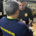 Homem é preso em flagrante ao vender pulseiras falsas do #SouManaus
