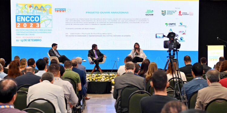 Ouvidoria do TCE-AM apresenta projetos de destaque em evento nacional em Natal-RN