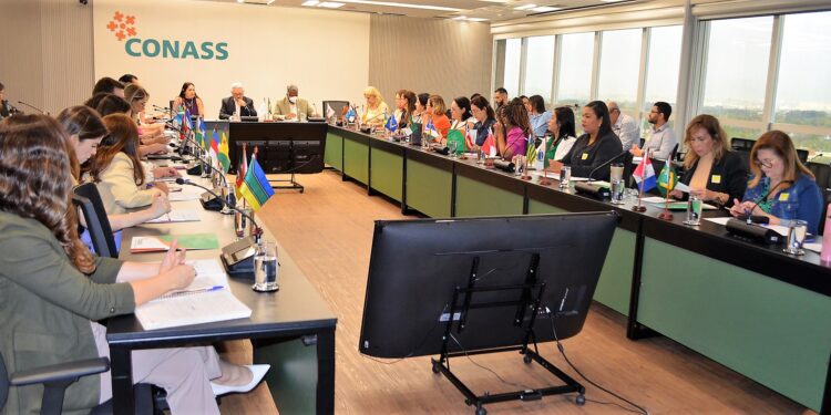 FVS-RCP debate pautas na Câmara Técnica de Qualidade no Cuidado e Segurança no Paciente