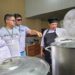FVS-RCP atua para garantir boas práticas de manipulação de alimentos em eventos folclóricos no Amazonas