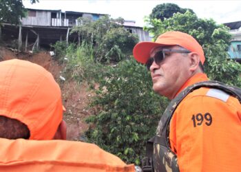 Prefeitura registra 3 ocorrências devido a rajadas de vento em Manaus