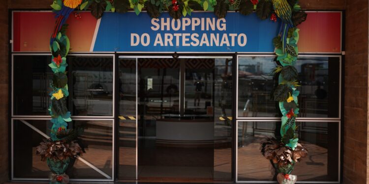 Shopping do Artesanato e Economia Solidária realiza Balaio Musical
