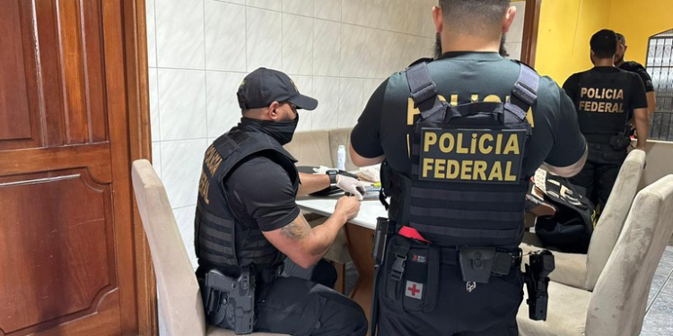 Em Manaus, PF mira fraudes em concessão de benefícios do INSS