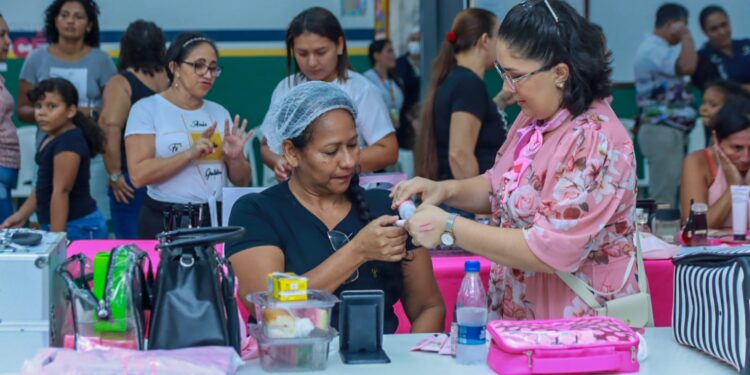 Ação solidária leva atendimento gratuito a pessoas em situação de vulnerabilidade