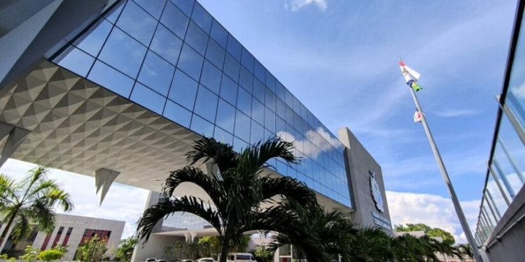 TCE emite alertas a Parintins e mais 7 prefeituras sobre complementação na área da educação