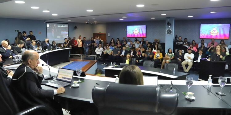 Tribunal de Contas multa ex-gestores da Sect em mais de R$40 mil