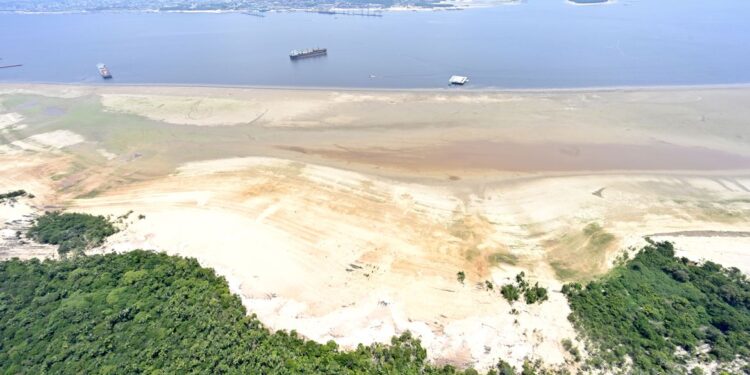 Estiagem: Sobe para 40 o número de cidades em estado de emergência no AM