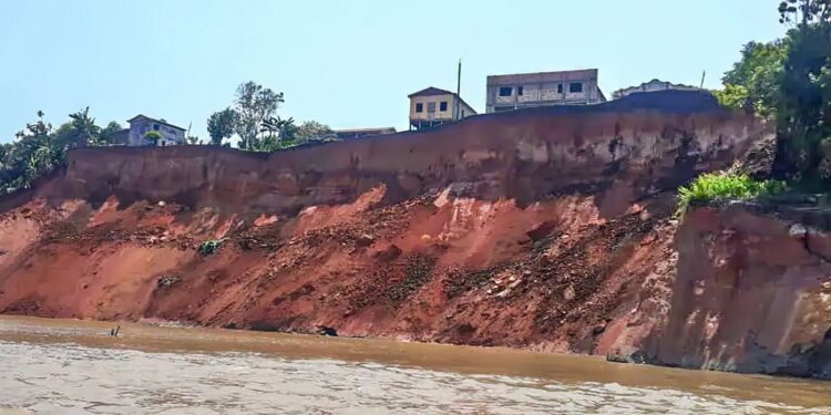 Sobe para 2 o número de mortos em deslizamento ocorrido em Beruri