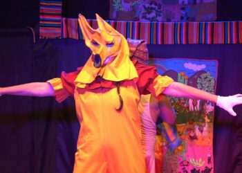 Feriado com espetáculos de teatro gratuitos para todas as idades