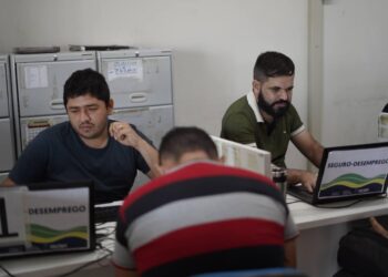 Sine Amazonas divulga 108 vagas de emprego para esta terça-feira