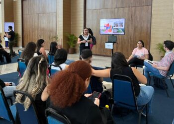 Distribuição de vacinas contra a Covid-19 no Amazonas é compartilhada em congresso na Paraíba