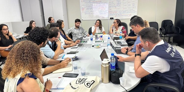 Saúde intensifica prevenção a doenças relacionadas à estiagem em municípios do interior do Amazonas