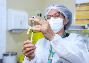 Vacinação contra Covid-19 segue em nove pontos da Prefeitura de Manaus neste sábado, 14/10