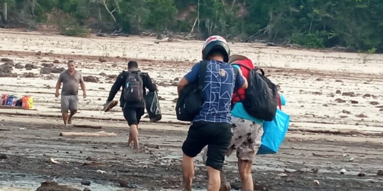 Prefeitura de Manaus antecipa fim do ano letivo em escolas ribeirinhas