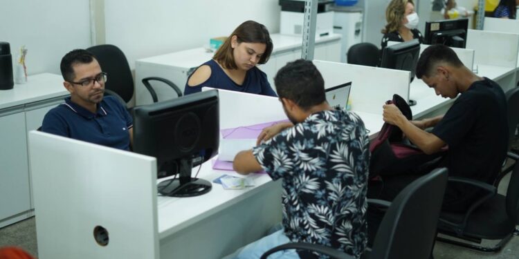 Sine Amazonas divulga 207 vagas de emprego para esta sexta-feira