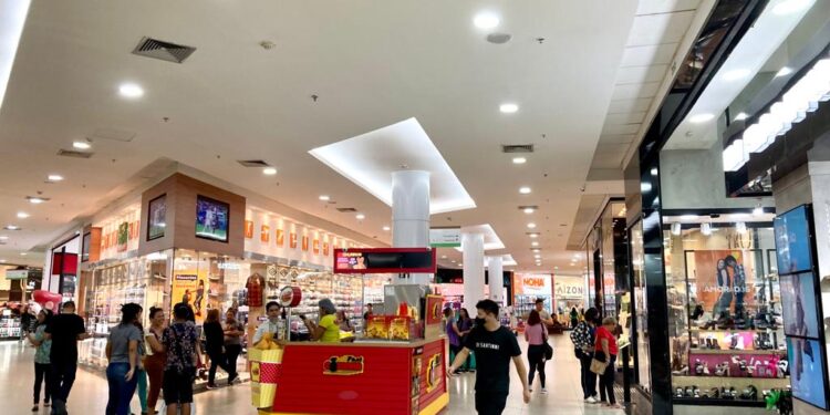 Sumaúma Park Shopping divulga horários de funcionamento durante feriados do mês de outubro