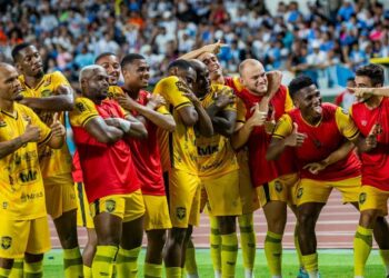 De virada, Amazonas FC vence o Paysandu no Pará e vai brigar pelo acesso à Série B em casa