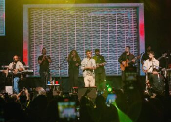 Me Leva Festival reúne samba, pagode e hip hop no Sambódromo