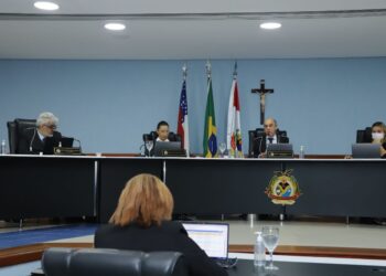 Tribunal de Contas cumpre decisão de presidente do TJ sobre eventual afastamento de conselheiro