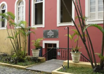 Cineteatro Guarany recebe mostra de filmes do diretor Márcio Souza