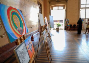Semana do Livro e da Biblioteca promove exposições, palestras e atividades para o público
