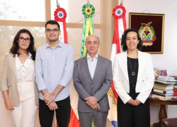 Três novos servidores tomam posse no Tribunal de Contas do Amazonas