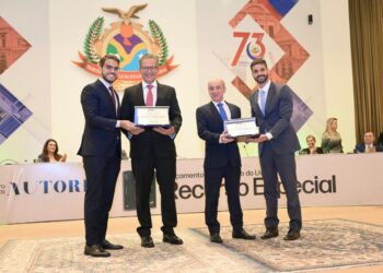 Comemorando 73 anos de Corte, TCE-AM sedia encontro com ministro do STJ e autoridades do estado