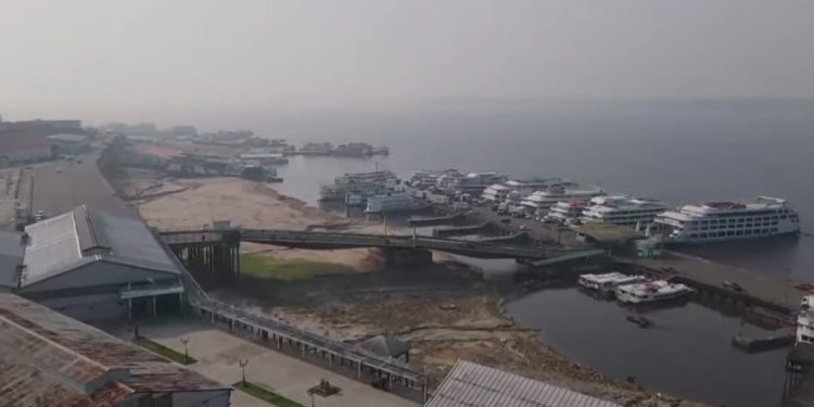 Estiagem: Rio Negro para de descer e permanece na cota de 12,70 m nesta sexta-feira (27)