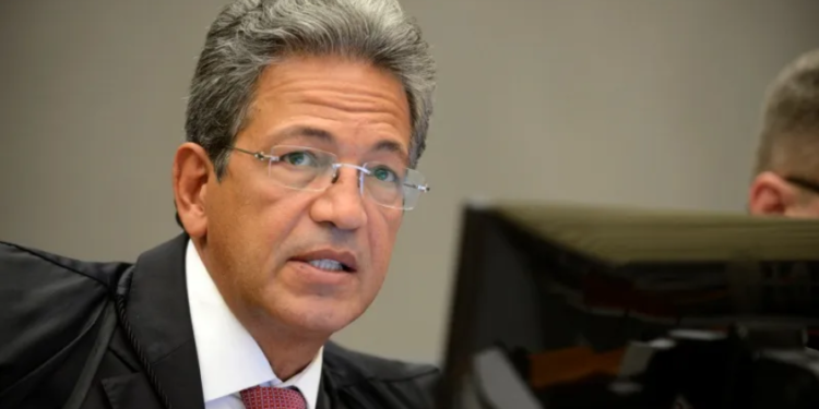 TCE-AM sedia lançamento da segunda edição do livro de coautoria do ministro Mauro Campbell