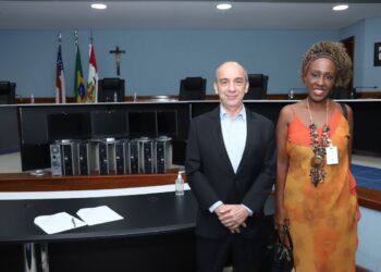 TCE-AM realiza doação de mais de 50 equipamentos para a Associação Brasileira Acolhe-Dor
