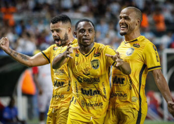 Com 65% de aproveitamento, Patric quer fechar ano mágico com acesso do Amazonas