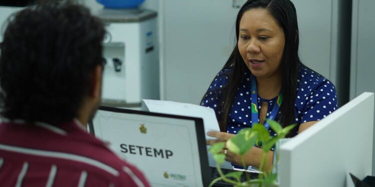Sine Amazonas divulga 125 vagas de emprego para esta terça-feira