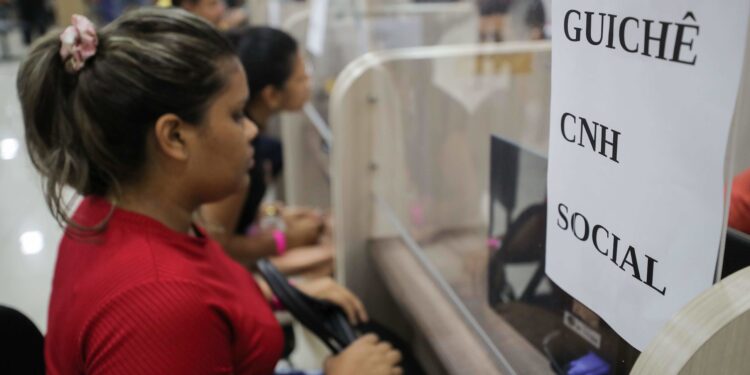 ‘CNH Social 2023’: Prazo de entrega da documentação no interior do Estado se encerra na quinta-feira (30/11)