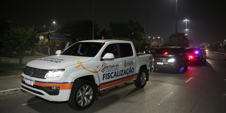 Detran Amazonas diz que removeu 216 motocicletas no fim de semana