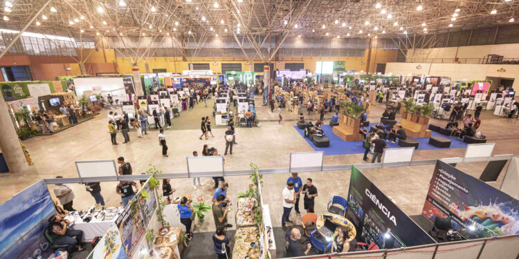 Último dia da ExpoAmazônia tem palestras, maratona de programação, feira de produtos e campeonato de e-sports gratuitos