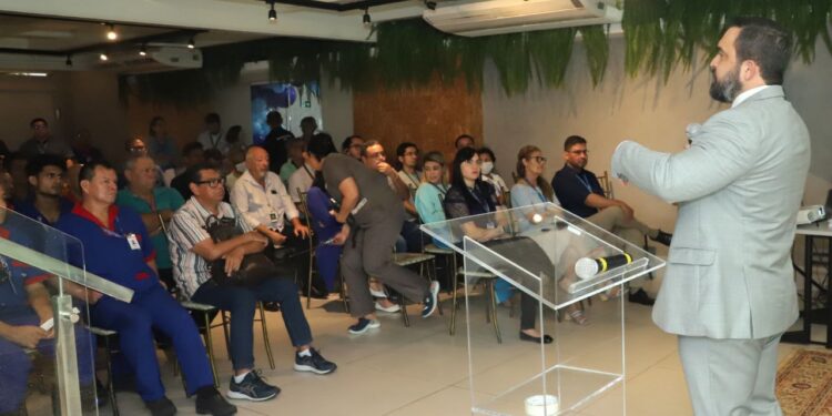 Diretoria de Saúde do TCE-AM realiza evento de conscientização sobre Novembro Azul para servidores e colaboradores